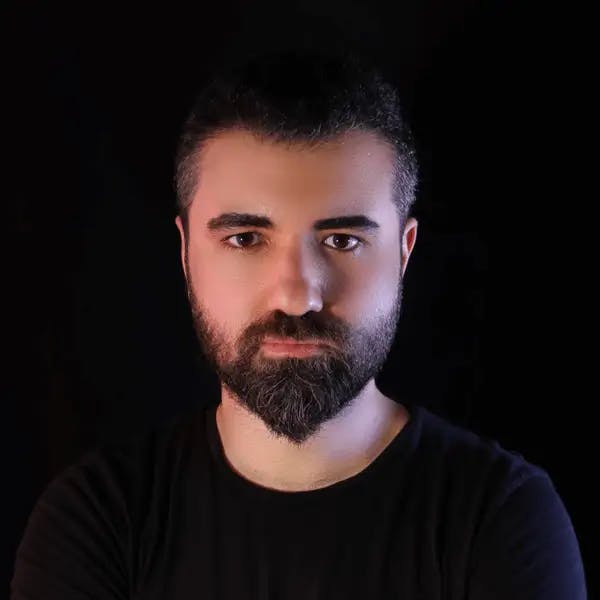 Front end Developer Serkan Azeri